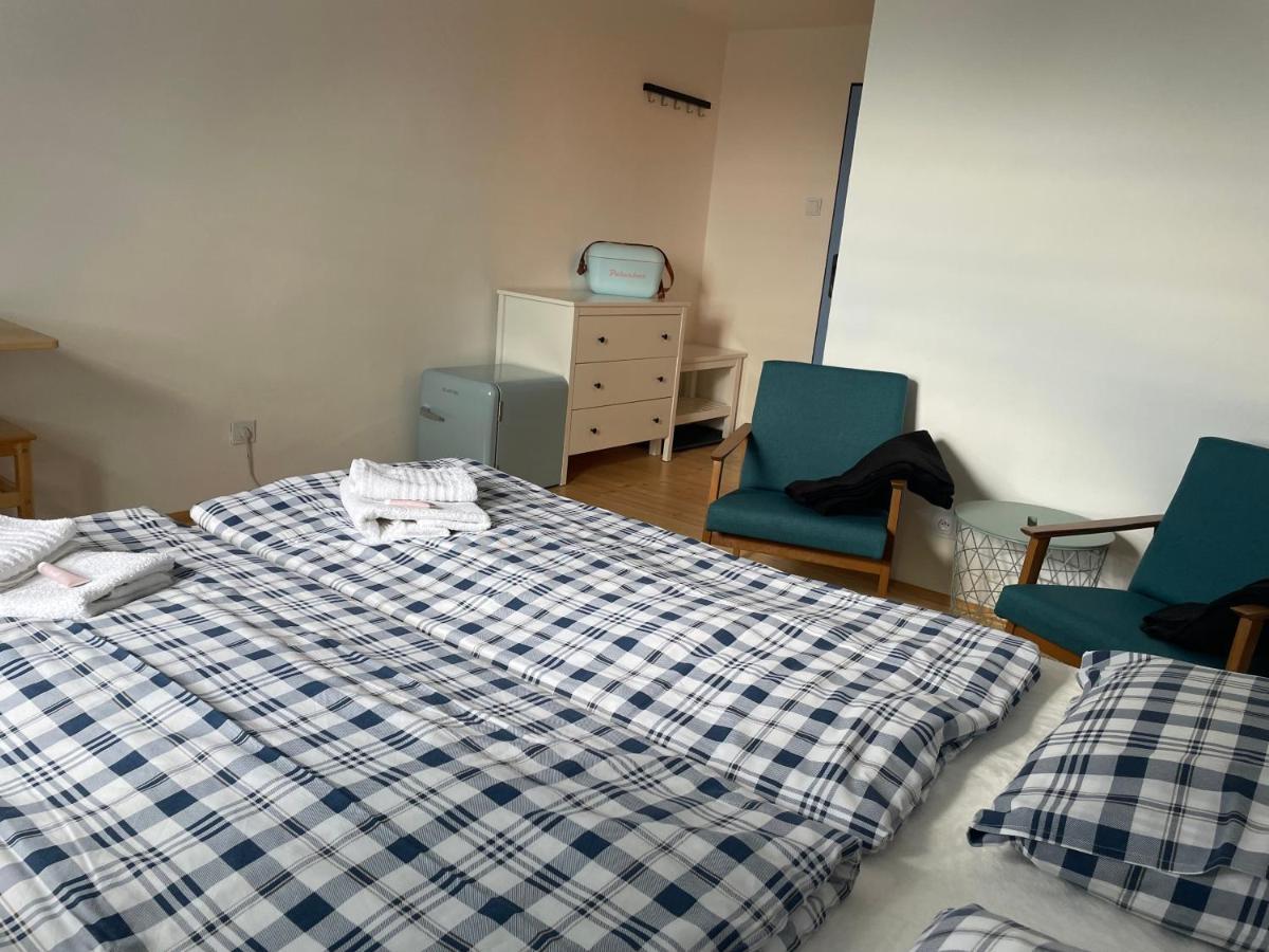 Pension S Laskou Karel Bezdez Buitenkant foto